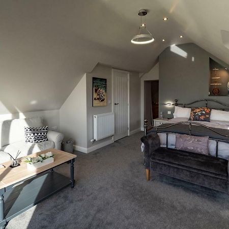 Bed and Breakfast Rhyd Lydan Ньютаун Экстерьер фото