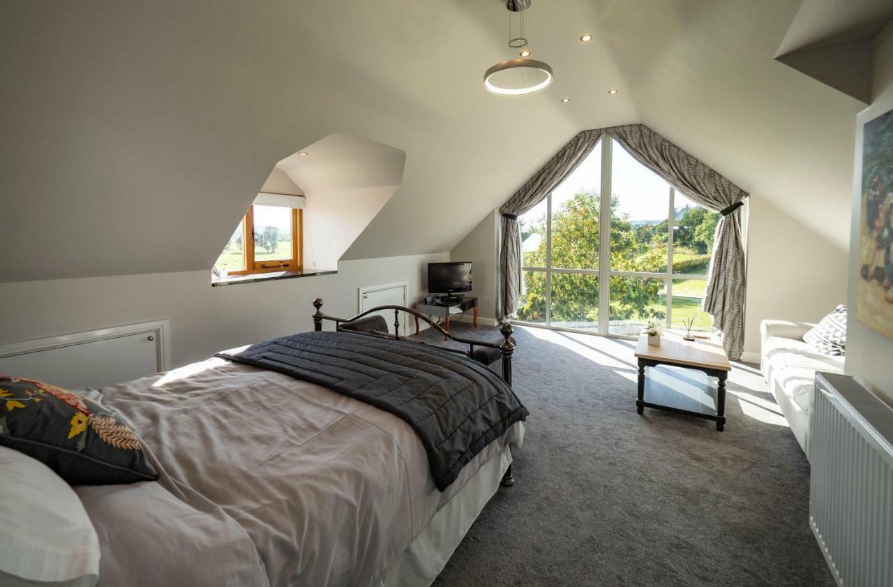 Bed and Breakfast Rhyd Lydan Ньютаун Экстерьер фото