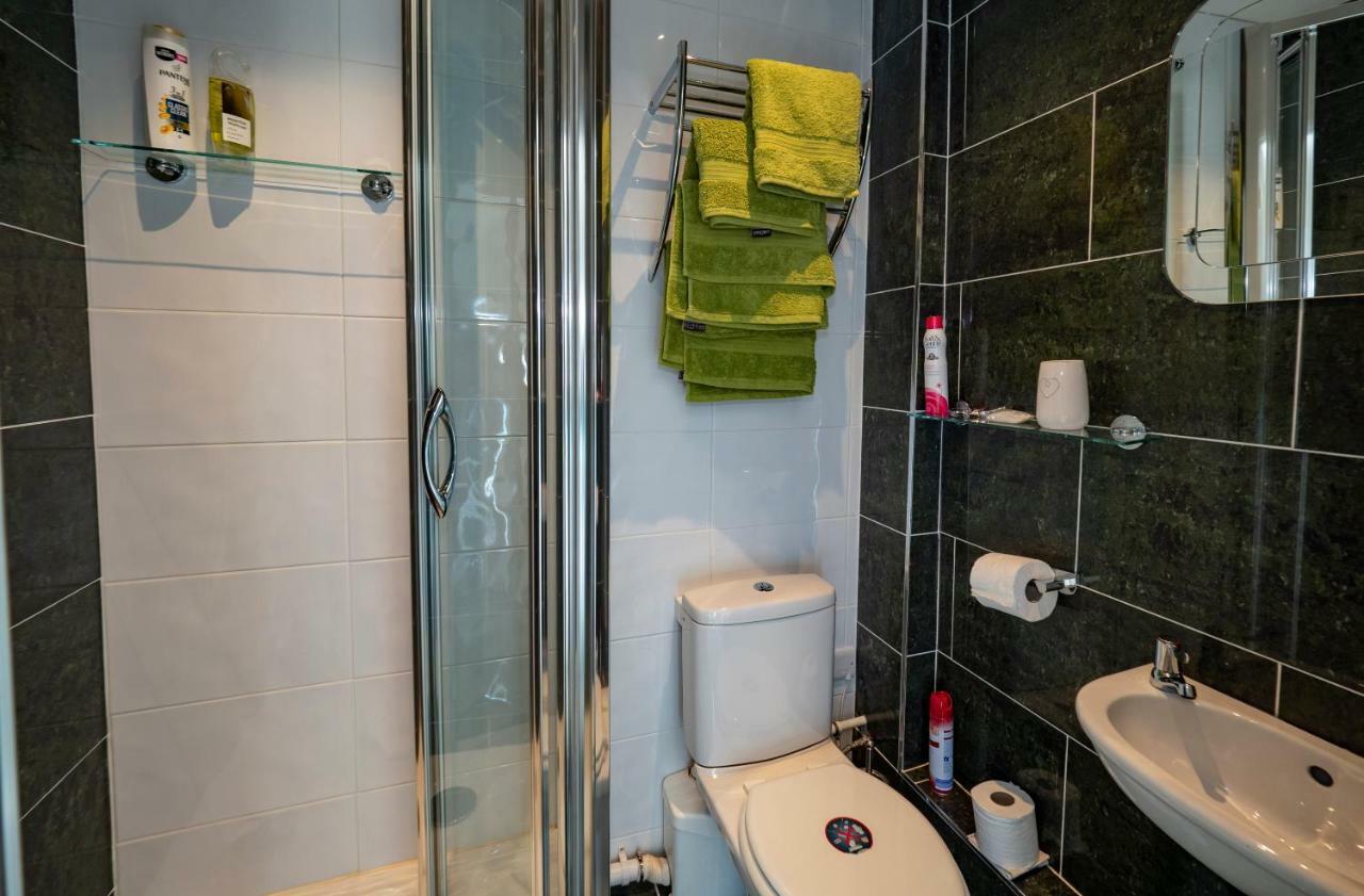 Bed and Breakfast Rhyd Lydan Ньютаун Экстерьер фото